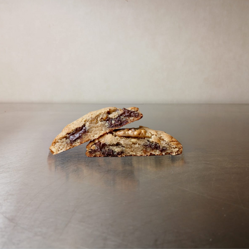 Cookie au blé noir chocolat noir & noix